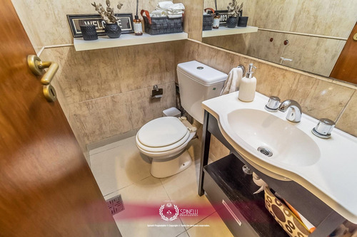 Venta Triplex Ph Tipo Casa 4 Ambientes 174m² Con Patio Jardín Terraza Parrilla Cochera 3 Baños Boedo