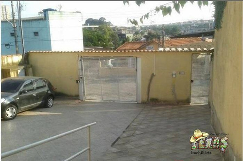 Imagem 2 de 9 de Sobrado Em Condominío Fechado - 2347