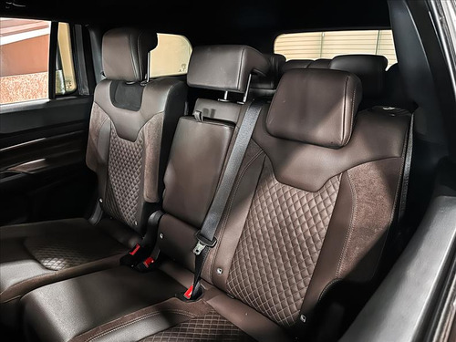 Jeep Commander 1.3 T270 Turbo Overland