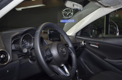 Imagen 15 de 15 de Mazda 2 Sport Touring 1.5 Automatico 2023