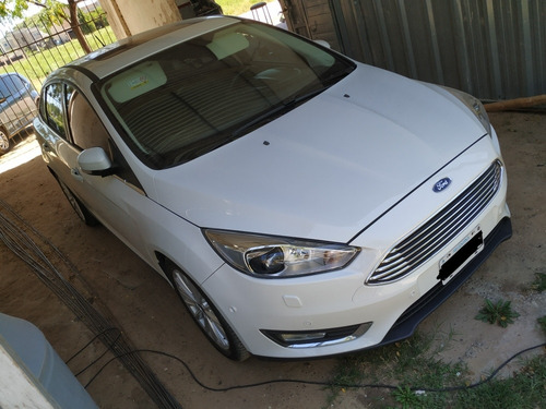 Ford Focus Titanium