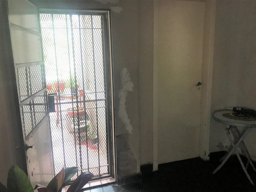 Casa. 3 Dormitorios.2 Baños.fondo.quincho.parrilla.cochera.bernal Este