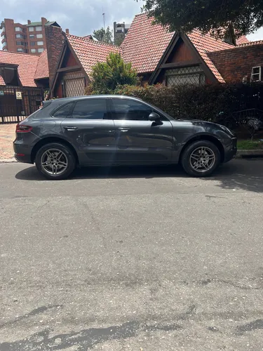 Porsche Macan 2.0 Lux