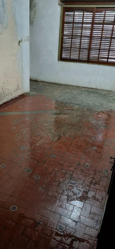 Ph En Venta - 3 Dormitorios 1 Baño - 170mts2 - Villa Pueyrredón