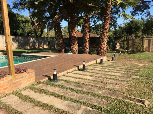 Chacara Lindissima Mogi Mirim, No Bairro São Marcelo, Area Total 2524m2, Area Util 201,3, Com 3 Banheiros, Suite, Campo De Futebol, Piscina Com Bar Anexado, Area De Descanso Com Lareira, Veja As Fotos