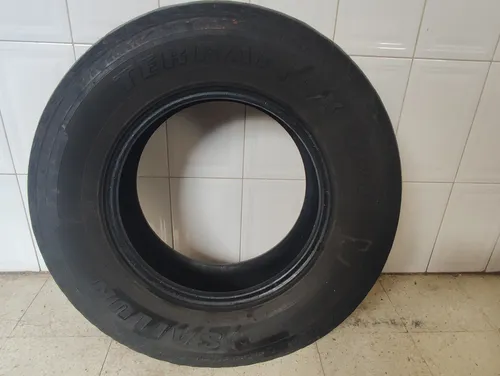 Cauchos 255/70 R16 Y 235/60 R16 (Usado)