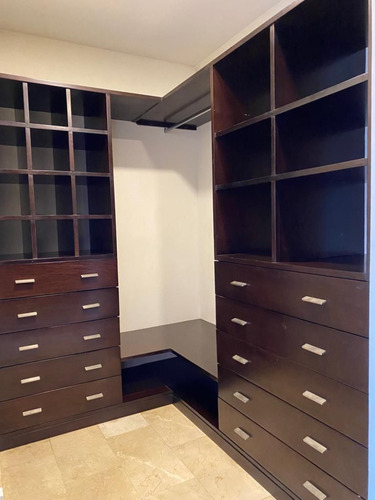 Amplia Casa En Condominio En Venta En Chablekal