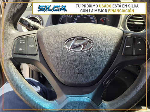Hyundai I10 Grand I10 Sedán 2015 Blanco 4 Puertas