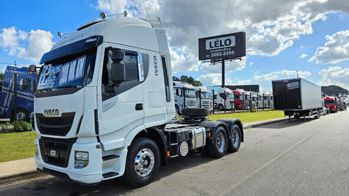 Iveco Hiway 440 6x2 Ano 22 Teto Alto Aut Geladeira Mola