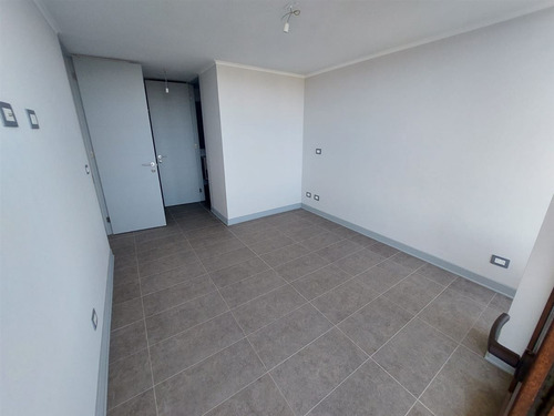 Departamento En Venta De 2 Dorm. En La Florida