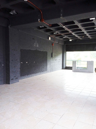 Local Comercial En Alquiler Centro Comercial En Club De Campo San Antonio De Los Altos