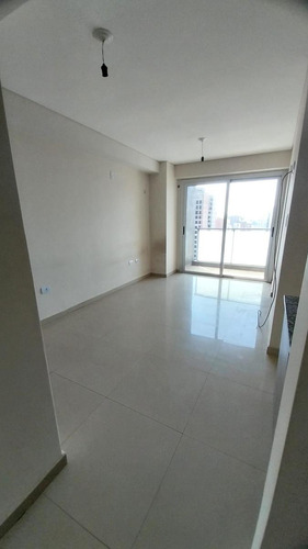 Monoambiente En Venta En Barrio Sur, Buenos Aires Al 500