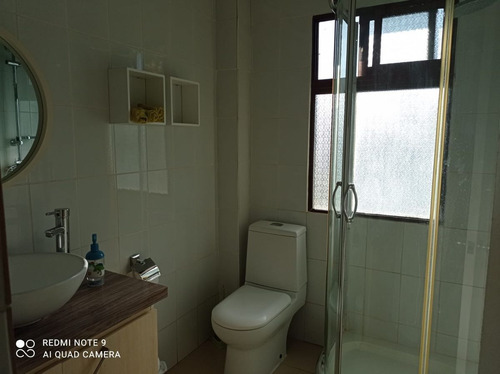 Venta De Casa Con Departamento Independiente, En C...