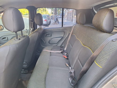 Renault Clio 1.2 Mio Confort Plus Abs Abcp