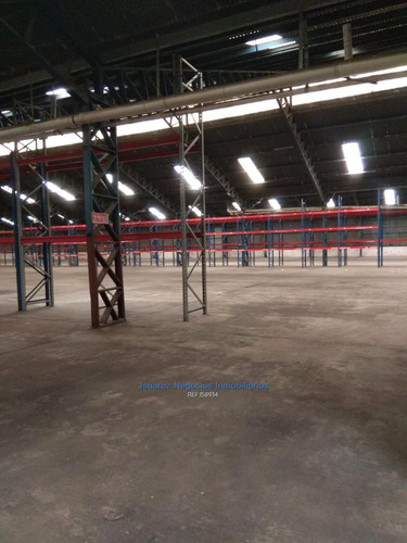 J.s Local Industrial En Maroñas