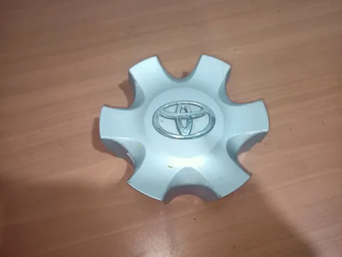 Tapa Centro De Rin Toyota Hilux Fortuner (Usado)