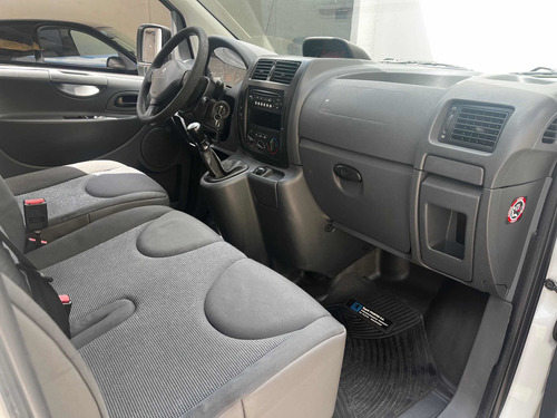 Imagen 2 de 15 de Peugeot Expert 2014 1.6 Hdi Confort