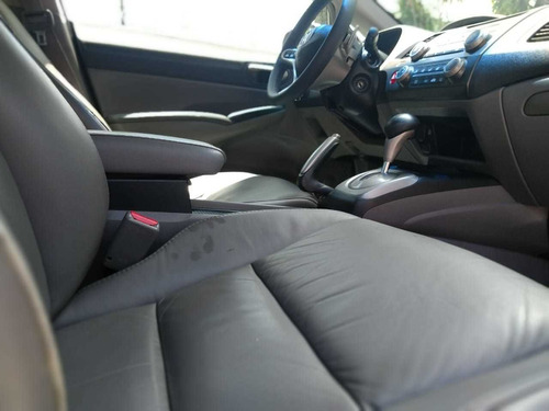 Honda Civic 1.8 Lxl 2011
