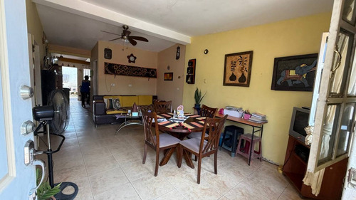Casa En Venta En Cabudare. Excelente Oportunidad, Tu Asesor De Confianza Lisseth Tua