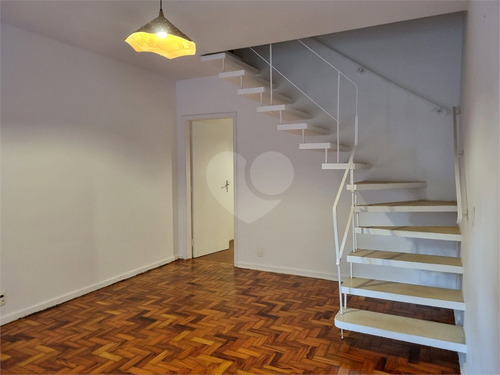 Imagem 5 de 19 de Linda Casa Jardim Prudência Com 2 Dts 1 Vaga ( Carro Pequeno) - Reo398459