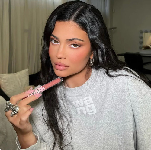 Kylie Cosmetics Matte Liquid Lipstick Labial Liquido Mate 346- A Moment