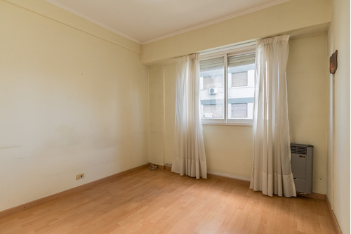 Departamento De 4 Ambientes En Venta, Temperley