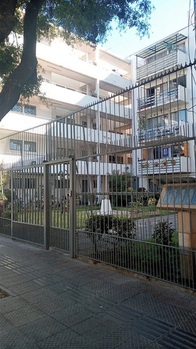 Imagen 7 de 12 de Departamento En Venta Sector Metro Los Héroes