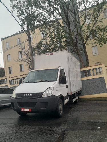 Iveco Daily 35s14 Ano 2019 Com 230.000 Km Documento Camionet