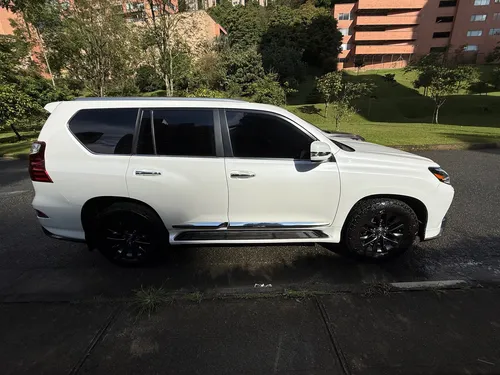 Lexus GX Gx 460 Versión Árabe Blindaje 2+