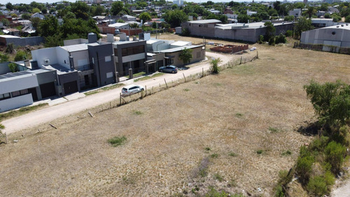 Imagen 3 de 12 de Terreno En Venta