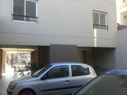 Imagen 4 de 7 de Departamento En Excelente Edificio