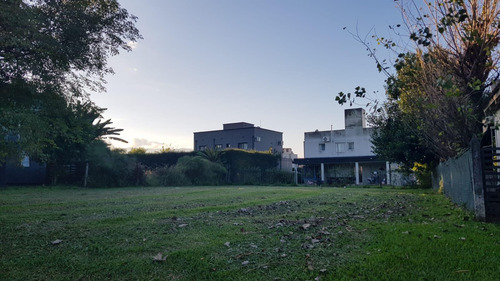 Terreno Central En Venta En Country Cerro Azul