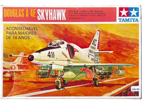 Douglas A-4e Skyhawk Mini Jet Model Kit Montar Tamiya 1/100