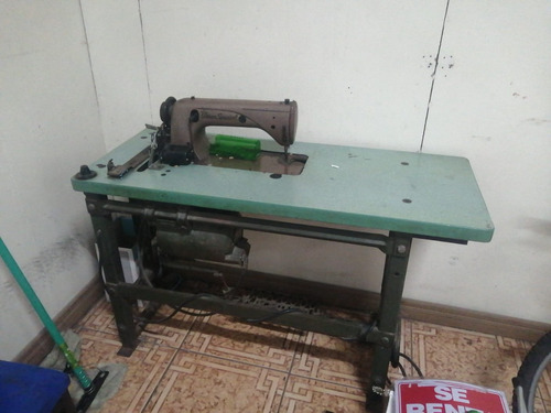 Maquina Industrial De Coser Para Reparar.