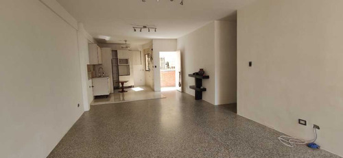 Imagen 5 de 11 de Vendo Apartamento 96m2 3h/2b/0pe Chacao 6116