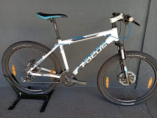 Bicicleta 2025 focus 26
