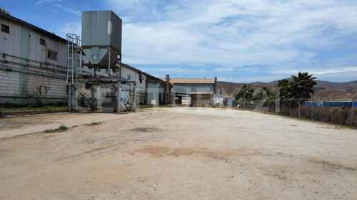 Bodega En Venta En Maneadero, Ensenada, Baja California.