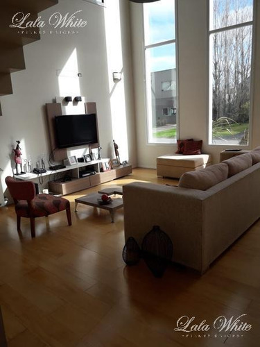 Imagen 5 de 30 de Venta - Casa En El Rocío