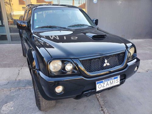 Imagen 4 de 17 de Mitsubishi L200 2008 2.5 Sport Hpe Cab Doble 4x4
