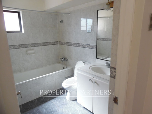 Arriendo Departamento De 3 Dormitorios En Jardines...