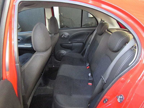 Nissan March Sl 1.6 16v Flex Fuel 5p