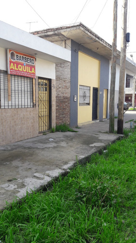 Alquilamos Casa 2 Habitaciones Con Patio Apto Mascota G Catan