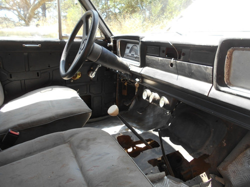 Imagen 11 de 15 de Jeep Gladiator T-80 4x4