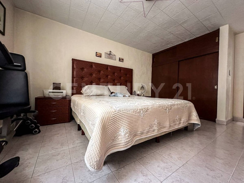 Casa En Venta, En Privada En Jardín Balbuena