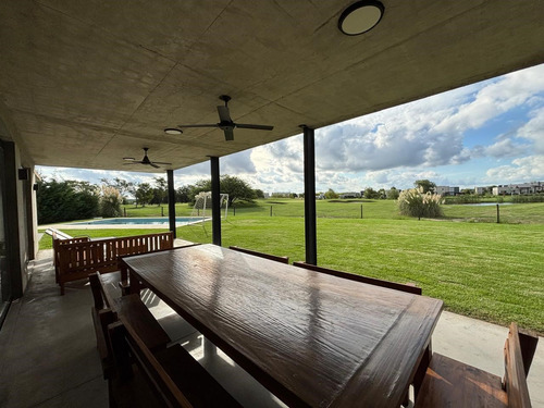 Casa En Venta En El Cantón, Escobar, G.b.a. Zona Norte