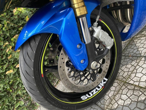 Suzuki Gsx-r750 .