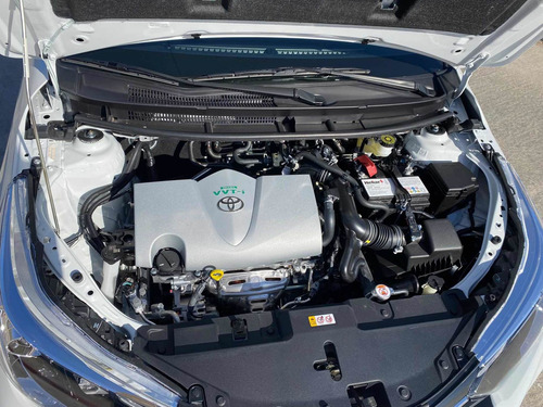 Imagen 16 de 16 de Toyota Yaris 2022 1.5 107cv Xls Pack