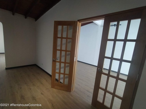 Imagen 8 de 12 de Vendo Apartamento En Laureles(medellin) Mls 22-507