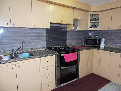 Imagen 6 de 15 de Linda Town House En Llano Alto.