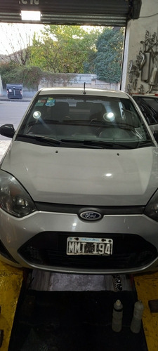 Imagen 17 de 18 de Ford Fiesta Max Fiesta Max1.6